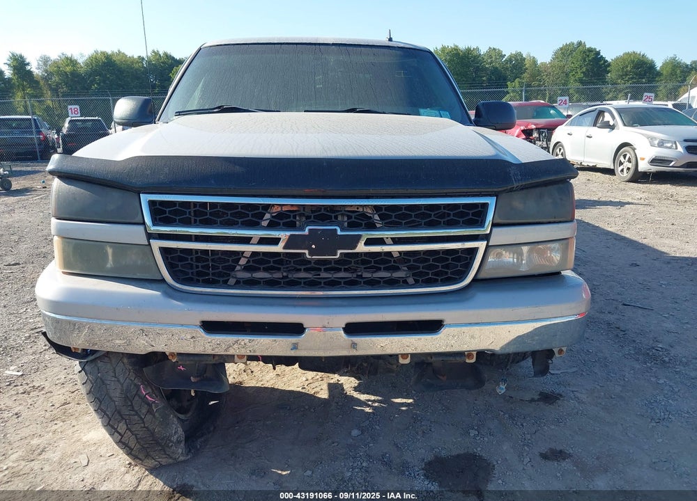 2006 CHEVROLET SILVERADO 1500 LT2 VIN: 2GCEK13T261169557