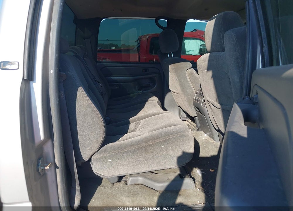 2006 CHEVROLET SILVERADO 1500 LT2 VIN: 2GCEK13T261169557