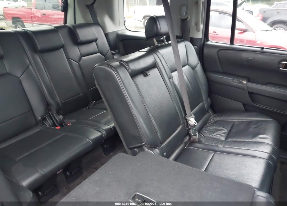 2010 HONDA PILOT TOURING VIN: 5FNYF3H8XAB020725