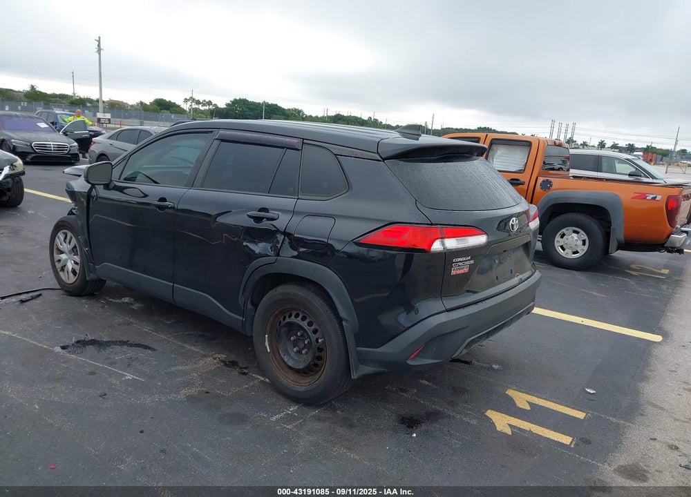 2022 TOYOTA COROLLA CROSS VIN: 7MUAAAAG7NV001692