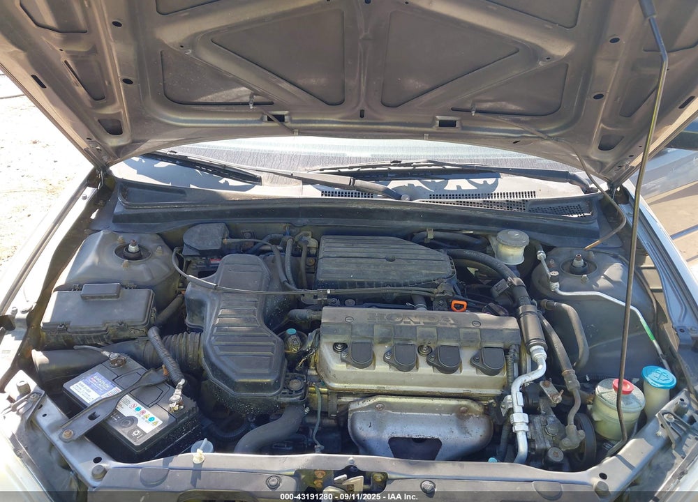 2005 HONDA CIVIC LX VIN: 2HGES16625H612223