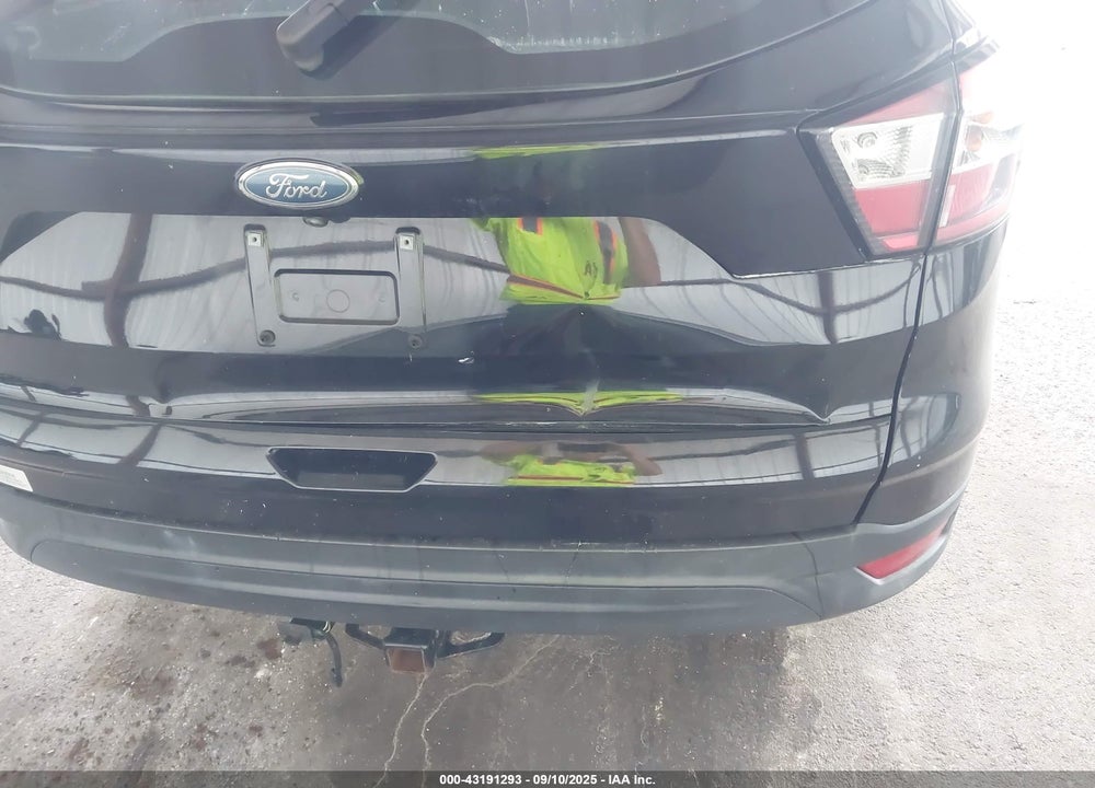 2018 FORD ESCAPE VIN: 1FMCU0F70JUA35889