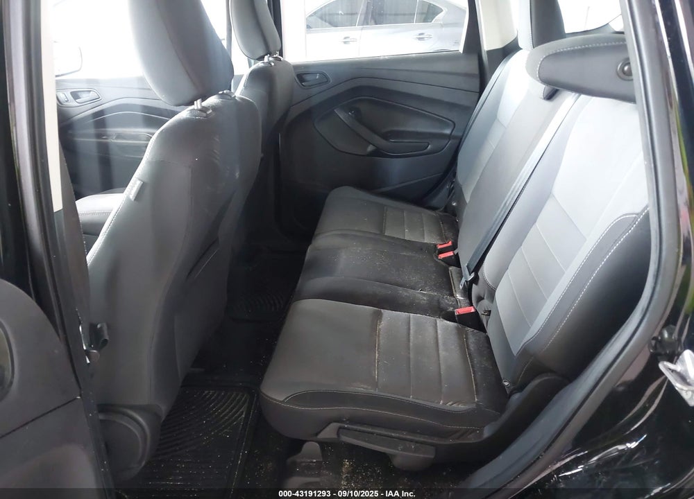 2018 FORD ESCAPE VIN: 1FMCU0F70JUA35889