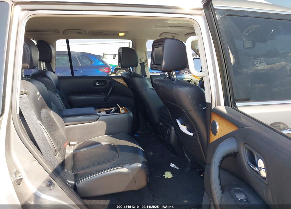 2014 INFINITI QX80 VIN: JN8AZ2NE5E9069431