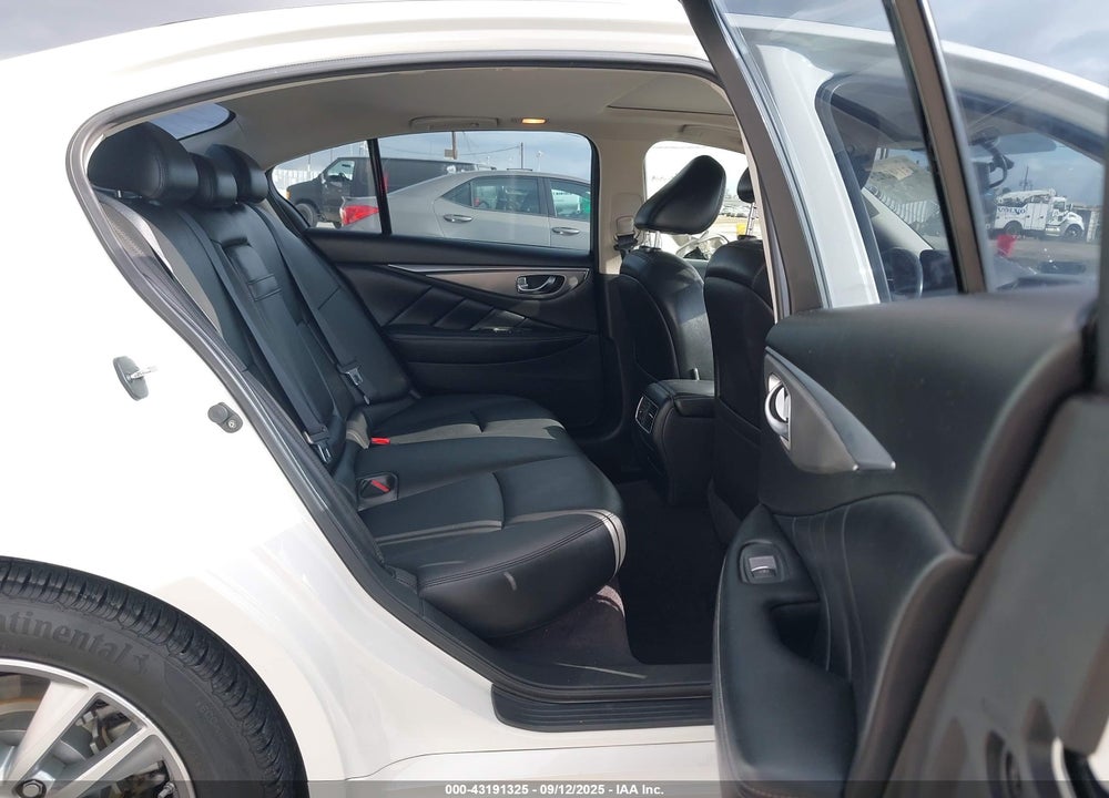 2017 INFINITI Q50 VIN: JN1EV7AP8HM743864