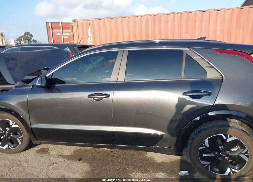 2023 KIA NIRO VIN: KNDCR3L14P5066590