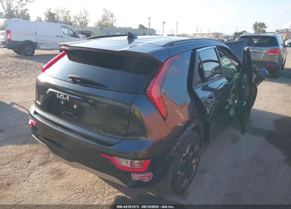 2023 KIA NIRO VIN: KNDCR3L14P5066590