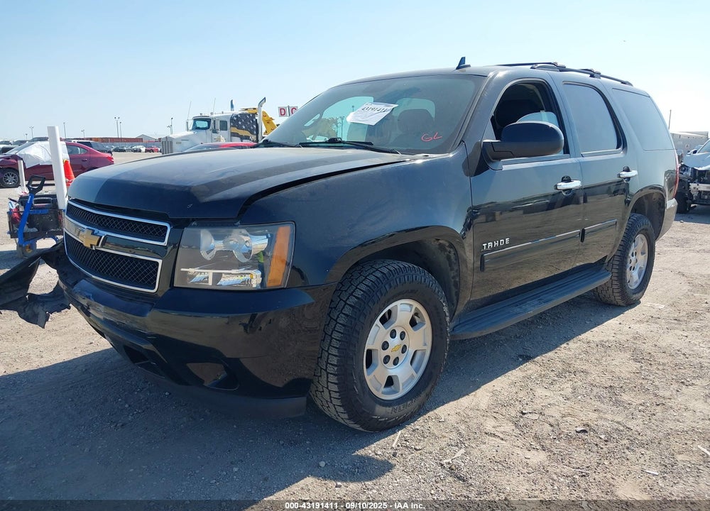 2013 CHEVROLET TAHOE VIN: 1GNSCAE00DR134336