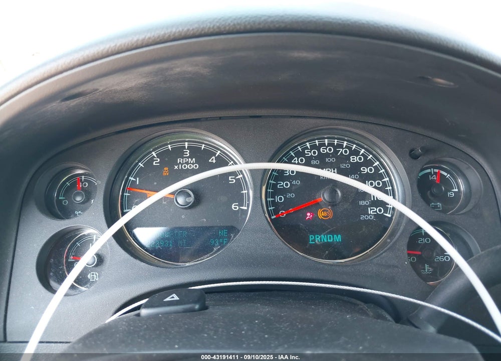 2013 CHEVROLET TAHOE VIN: 1GNSCAE00DR134336