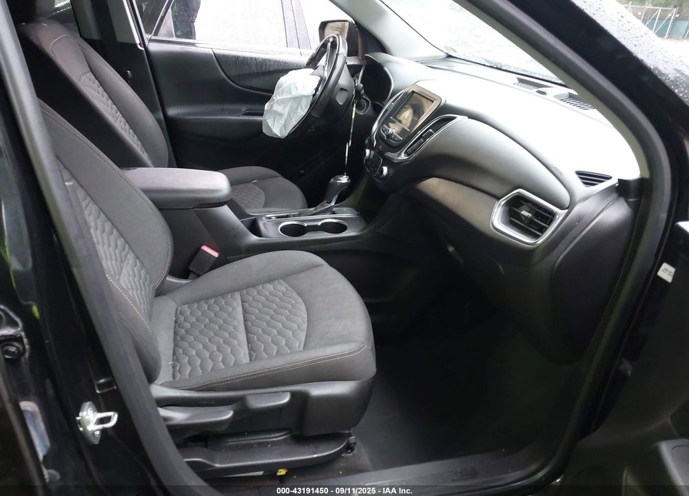 2019 CHEVROLET EQUINOX LT VIN: 2GNAXKEV8K6222044