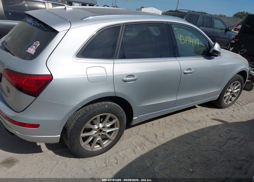 2014 AUDI Q5 VIN: WA1LFAFP2EA064588