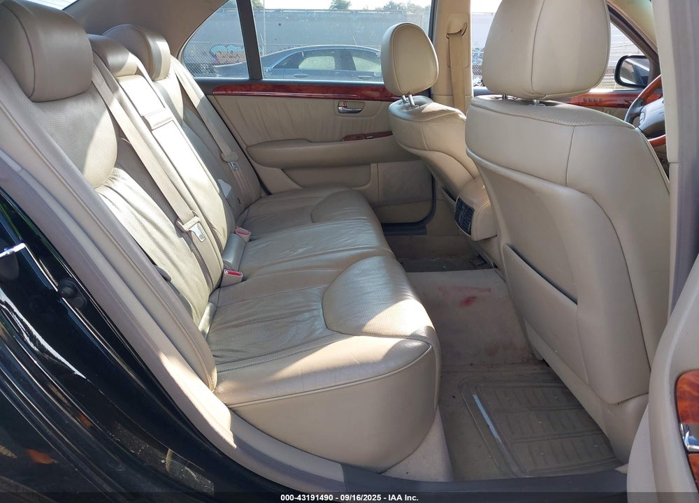 2003 LEXUS LS 430 VIN: JTHBN30F230109000