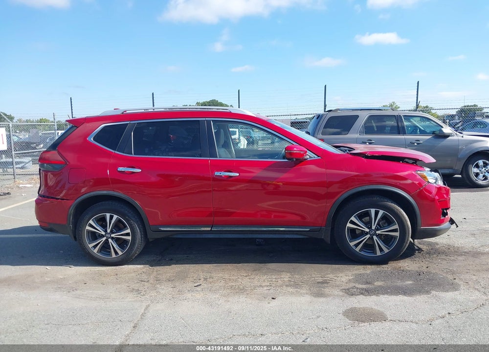 2017 NISSAN ROGUE SL VIN: JN8AT2MV5HW268763