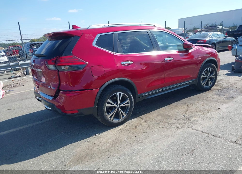 2017 NISSAN ROGUE SL VIN: JN8AT2MV5HW268763