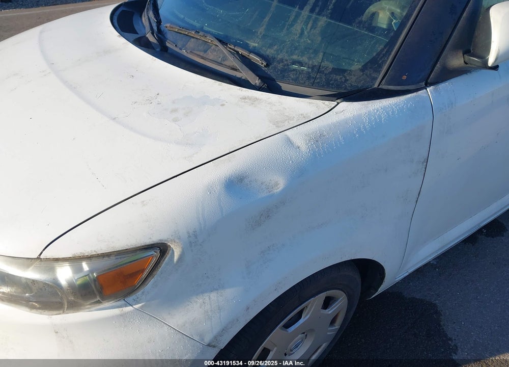 2010 SCION XB VIN: JTLZE4FE9A1106370
