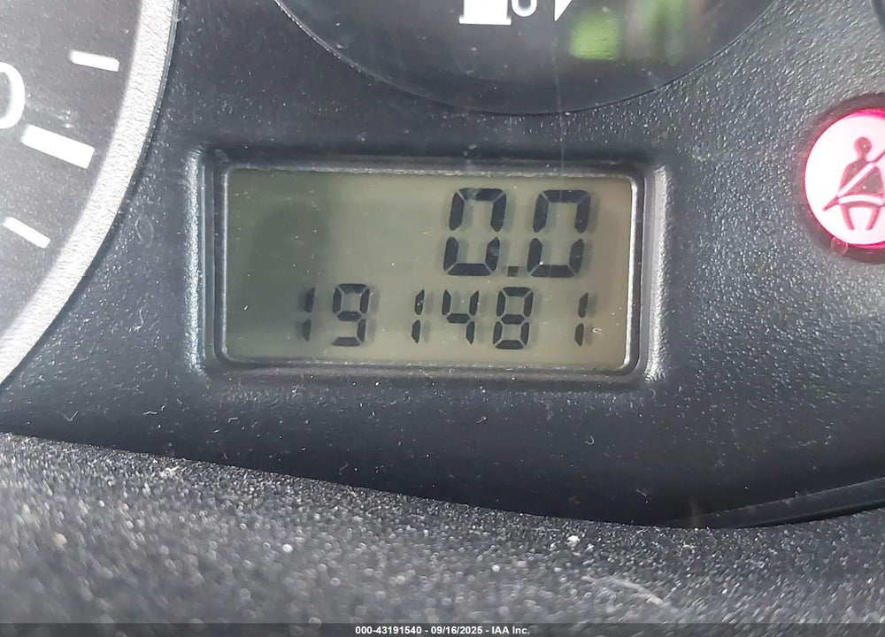 2003 FORD FOCUS LX VIN: 1FAFP33P23W102648