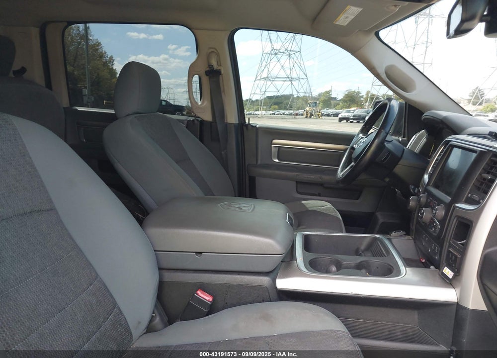 2017 RAM 1500 VIN: 1C6RR7LT8HS774726