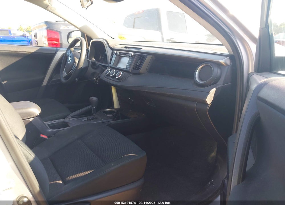 2017 TOYOTA RAV4 VIN: 2T3BFREV8HW549792