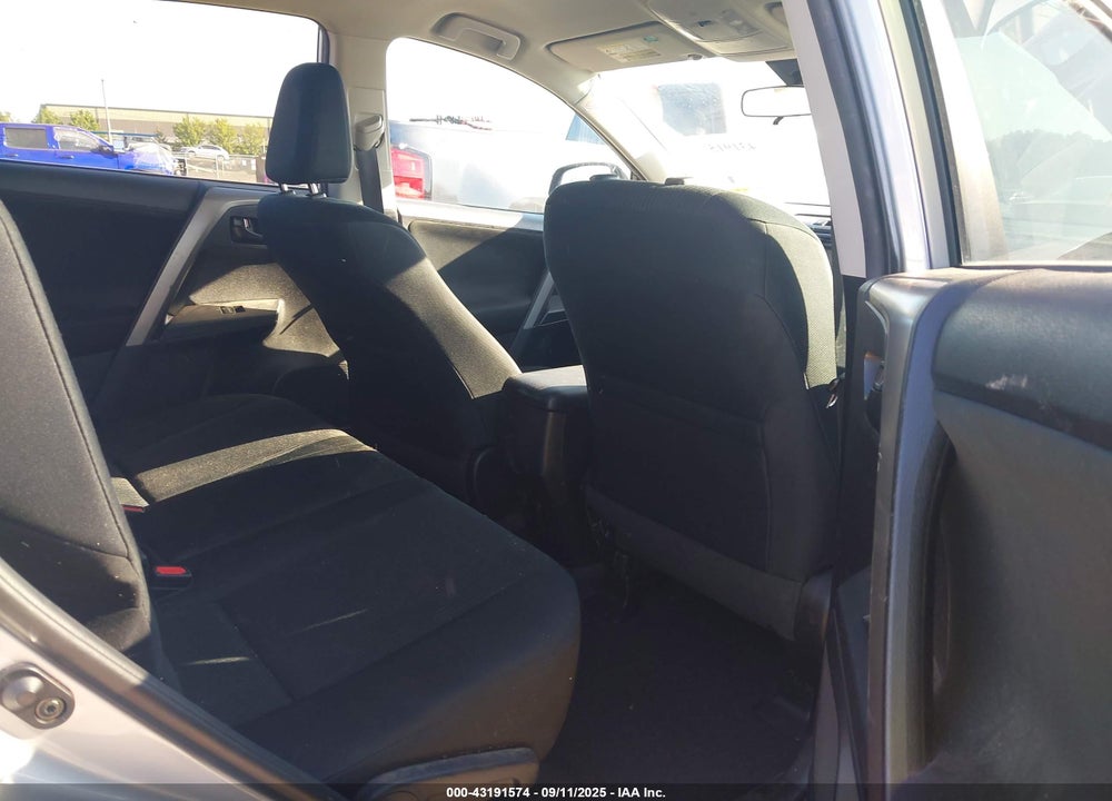 2017 TOYOTA RAV4 VIN: 2T3BFREV8HW549792