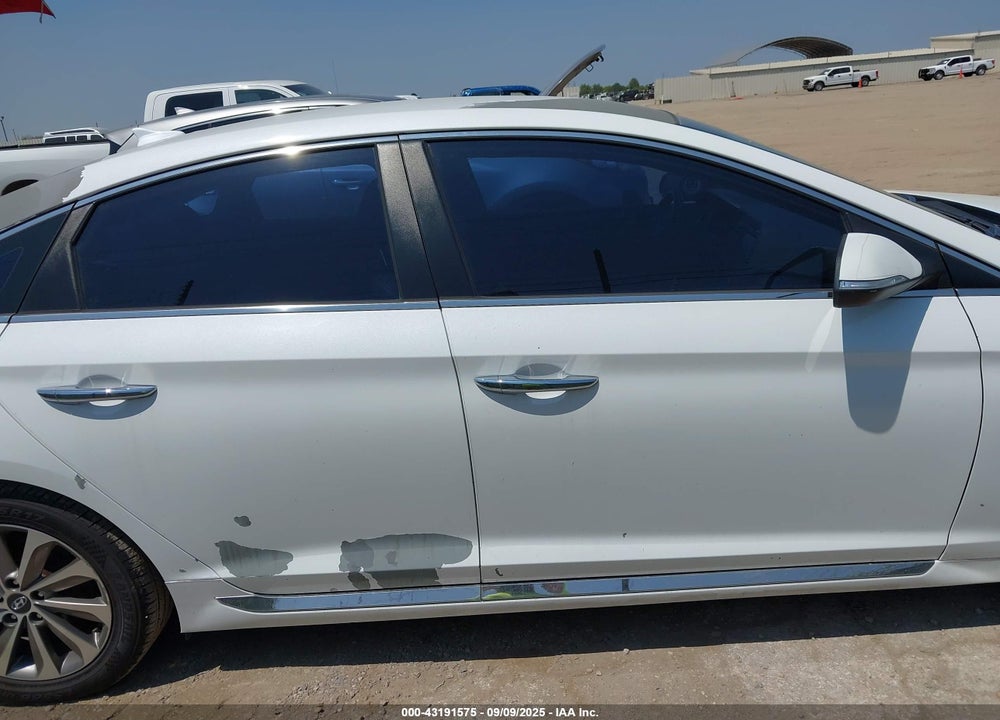 2016 HYUNDAI SONATA SPORT VIN: 5NPE34AF9GH397860
