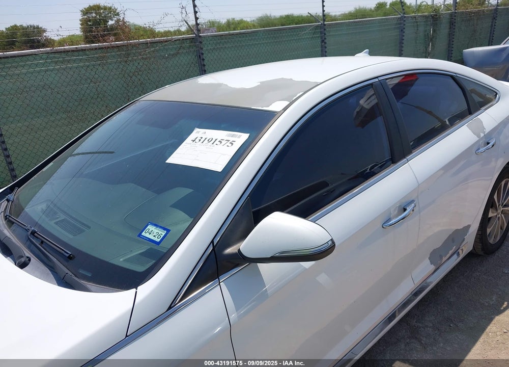 2016 HYUNDAI SONATA SPORT VIN: 5NPE34AF9GH397860