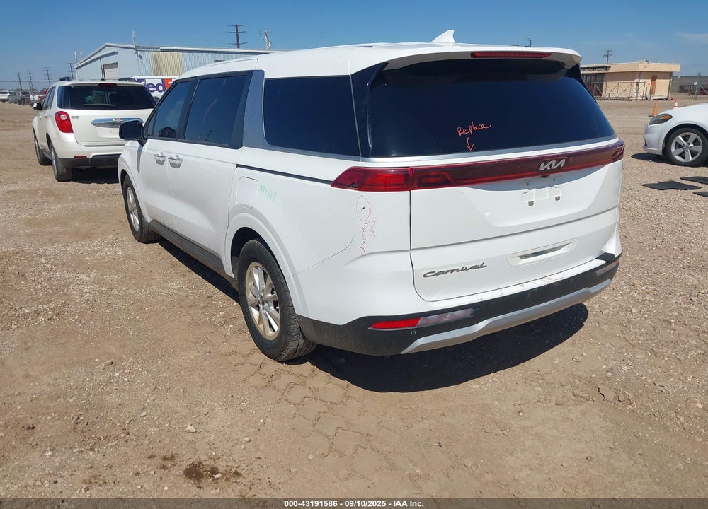 2022 KIA CARNIVAL VIN: KNDNB4H36N6114501