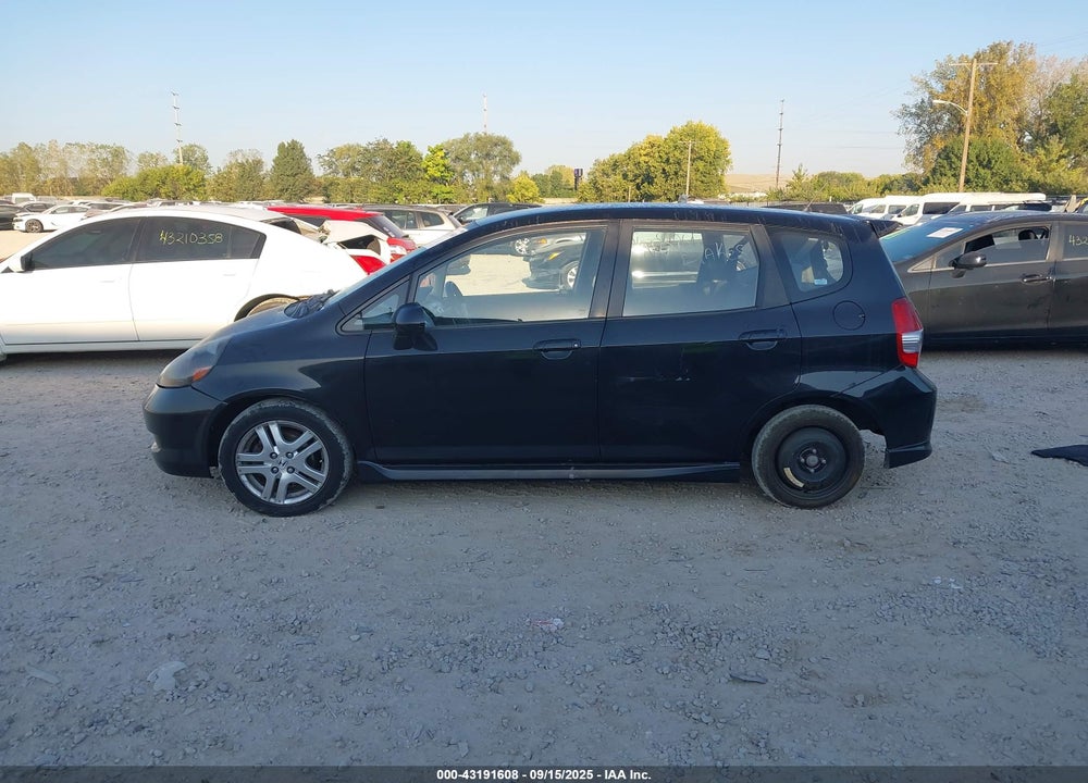 2007 HONDA FIT SPORT VIN: JHMGD38667S065817