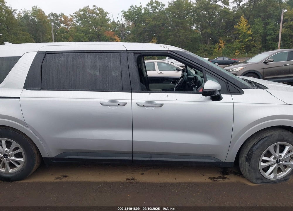 2022 KIA CARNIVAL VIN: KNDNB4H32N6175831