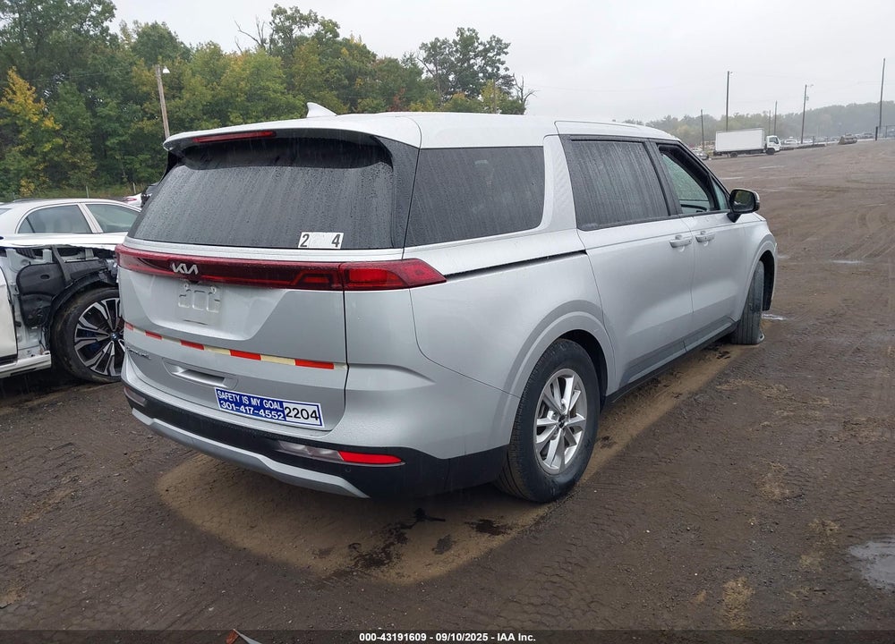 2022 KIA CARNIVAL VIN: KNDNB4H32N6175831