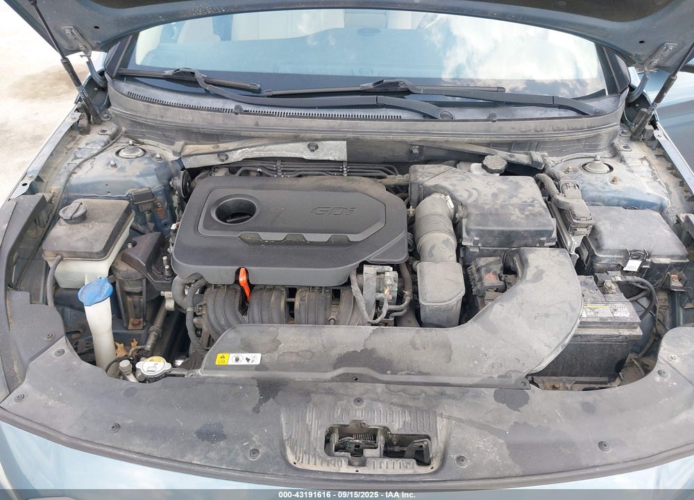 2015 HYUNDAI SONATA VIN: 5NPE24AF6FH208843