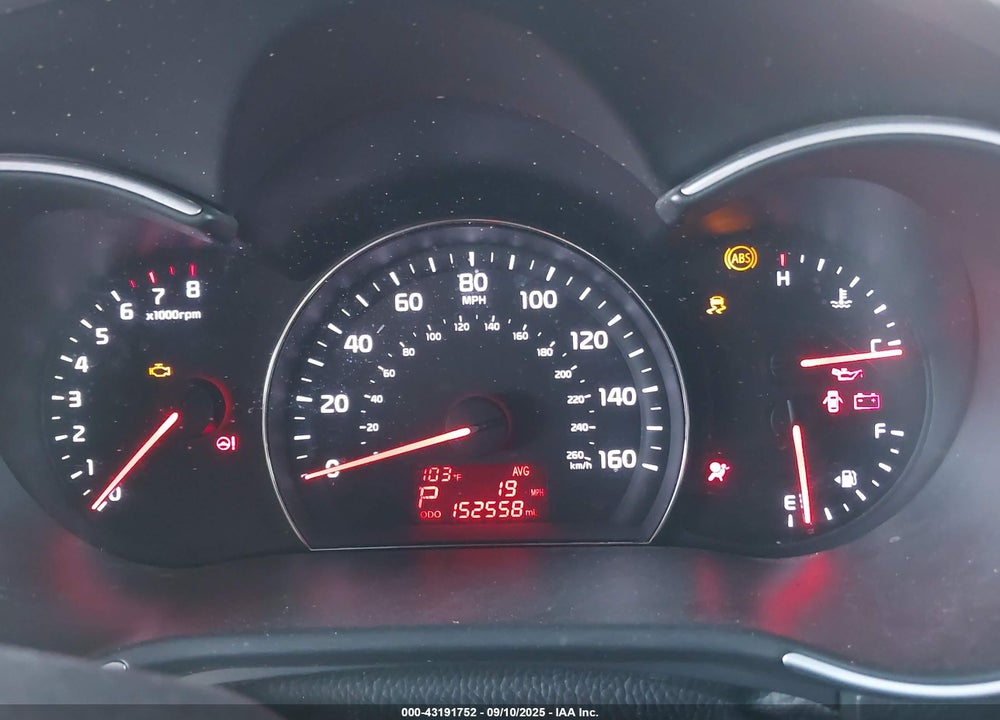 2014 KIA SORENTO VIN: 5XYKT3A62EG426312