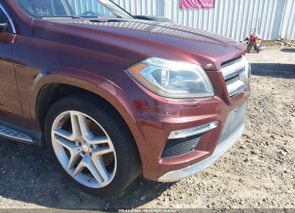 2013 MERCEDES-BENZ GL 550 4MATIC VIN: 4JGDF7DE0DA161197