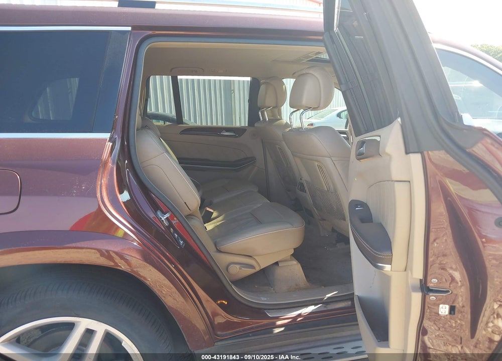 2013 MERCEDES-BENZ GL 550 4MATIC VIN: 4JGDF7DE0DA161197