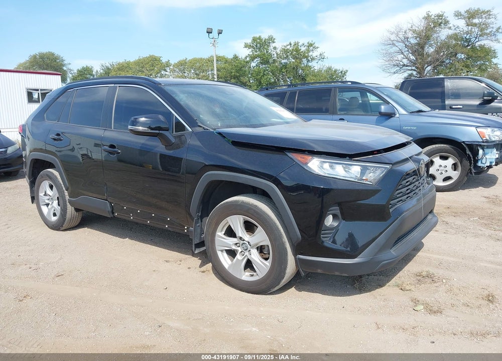 2020 TOYOTA RAV4 XLE VIN: 2T3P1RFV3LC086599