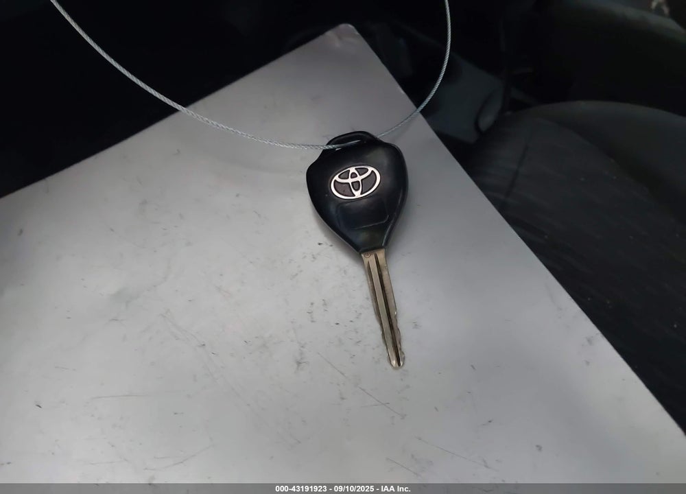 2014 TOYOTA YARIS VIN: VNKKTUD3XEA001788