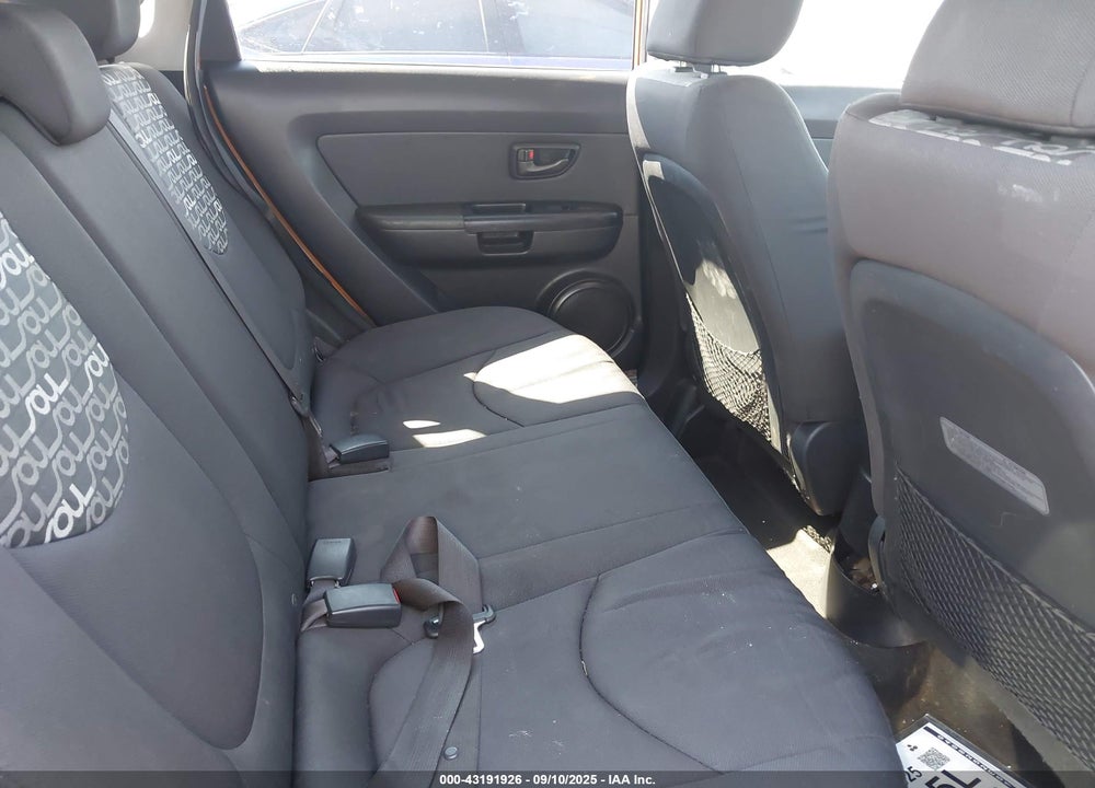 2011 KIA SOUL VIN: KNDJT2A23B7306059
