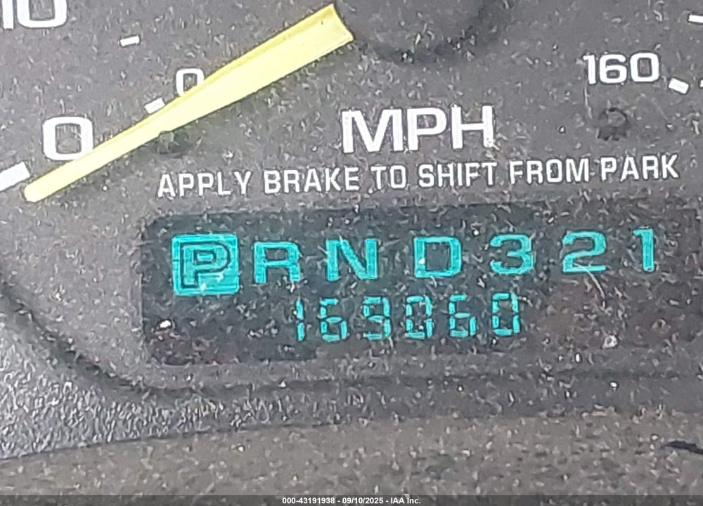 2001 CHEVROLET SILVERADO 1500 LS VIN: 1GCEC14W31Z236429