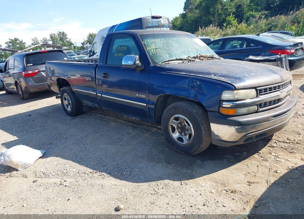 2001 CHEVROLET SILVERADO 1500 LS VIN: 1GCEC14W31Z236429