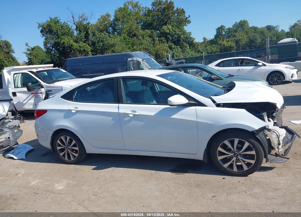 2017 HYUNDAI ACCENT VIN: KMHCT4AE6HU346821