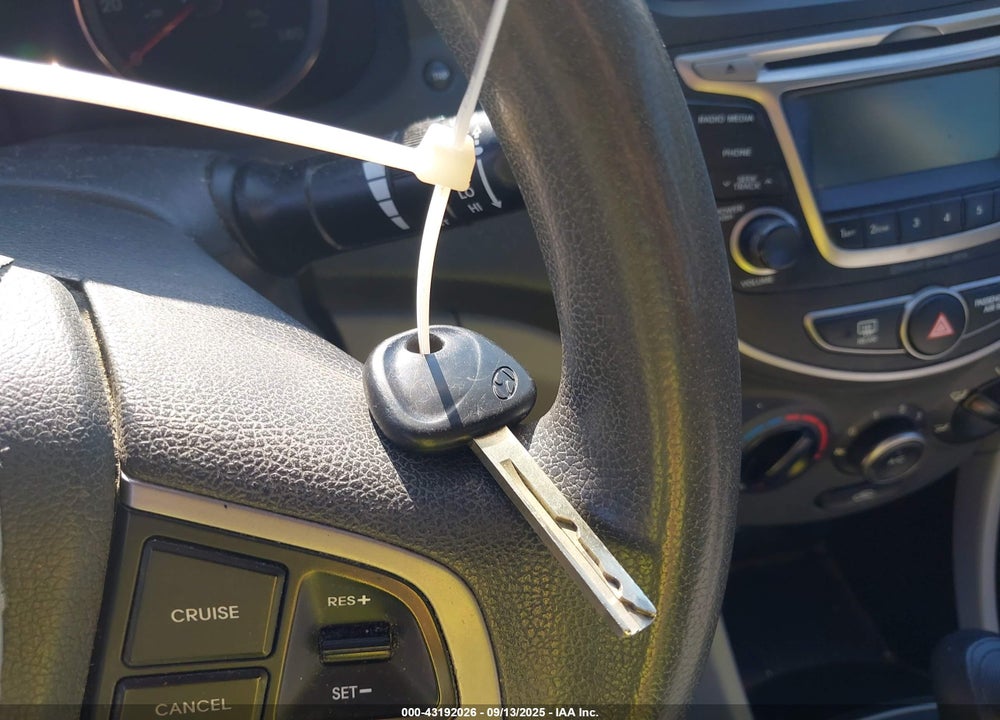 2017 HYUNDAI ACCENT VIN: KMHCT4AE6HU346821