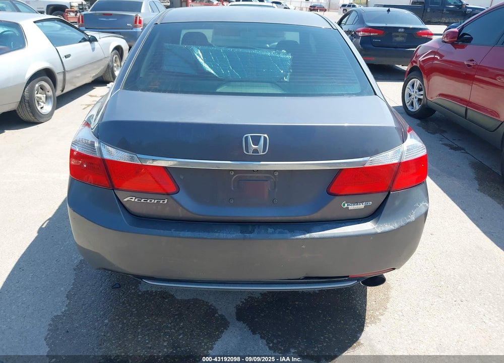 2014 HONDA ACCORD VIN: 1HGCR2F32EA279213