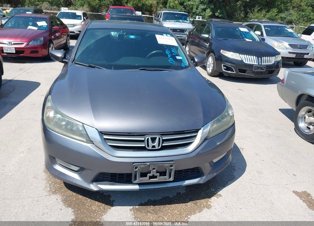 2014 HONDA ACCORD VIN: 1HGCR2F32EA279213