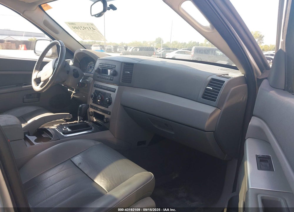 2005 JEEP GRAND CHEROKEE LAREDO VIN: 1J4HR48N85C648797