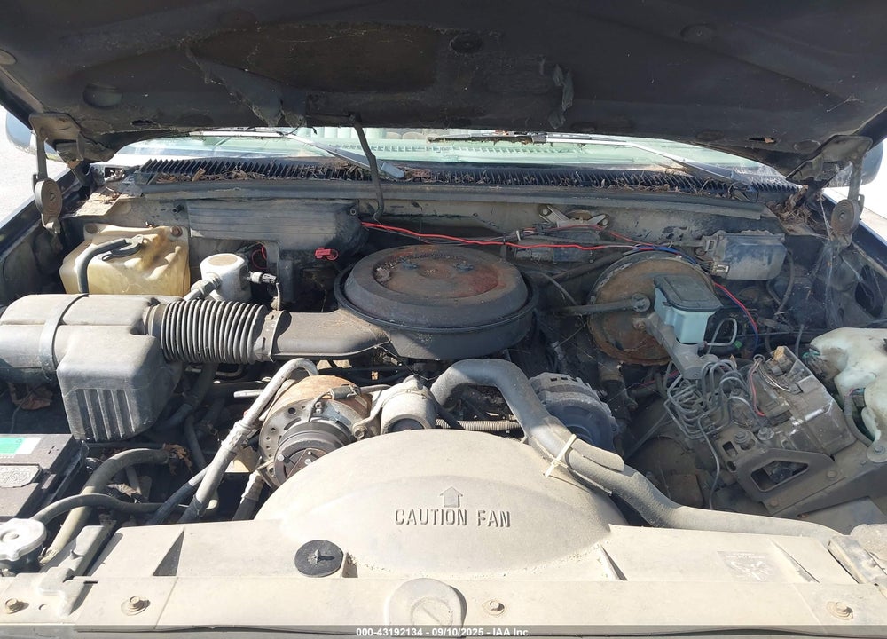 1993 CHEVROLET SUBURBAN K1500 VIN: 1GNFK16K4PJ376957
