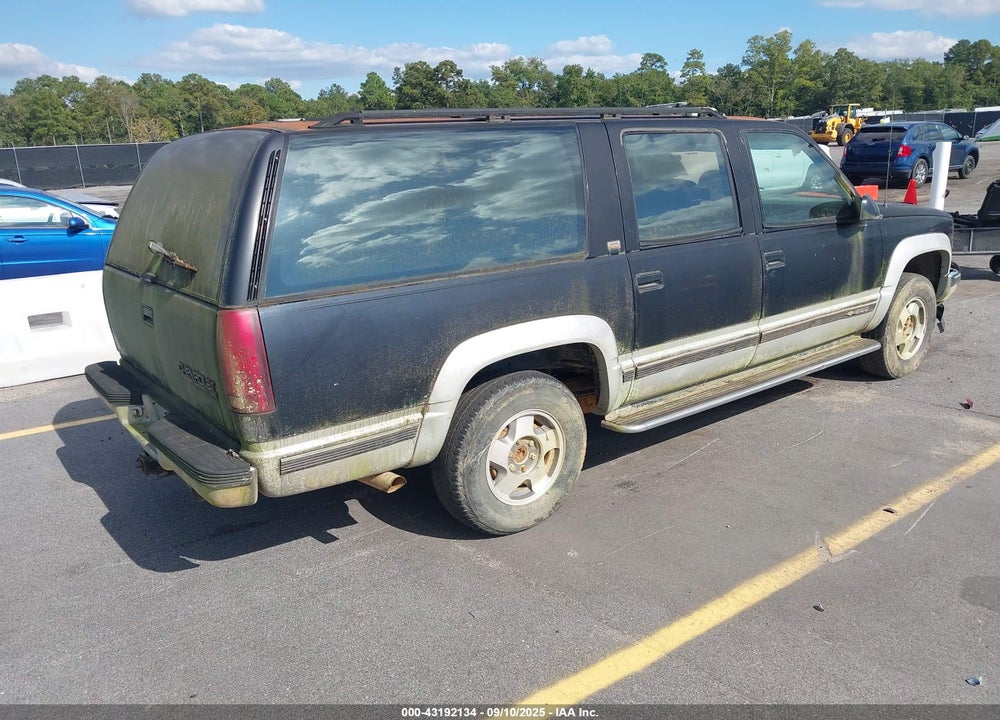 1993 CHEVROLET SUBURBAN K1500 VIN: 1GNFK16K4PJ376957