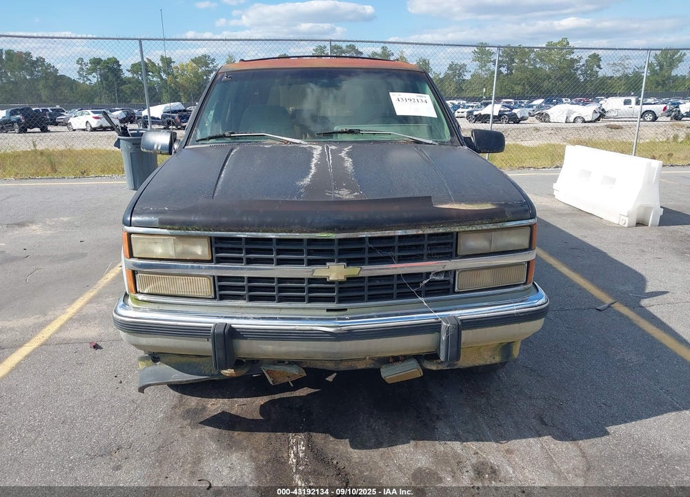 1993 CHEVROLET SUBURBAN K1500 VIN: 1GNFK16K4PJ376957