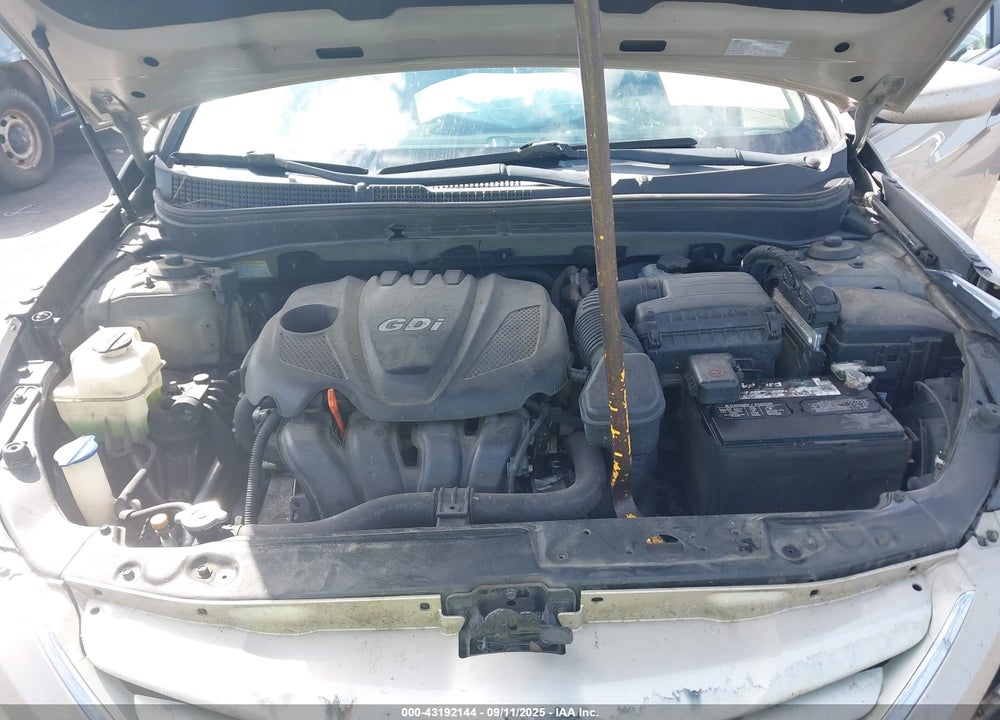 2011 HYUNDAI SONATA VIN: 5NPEB4AC4BH199849