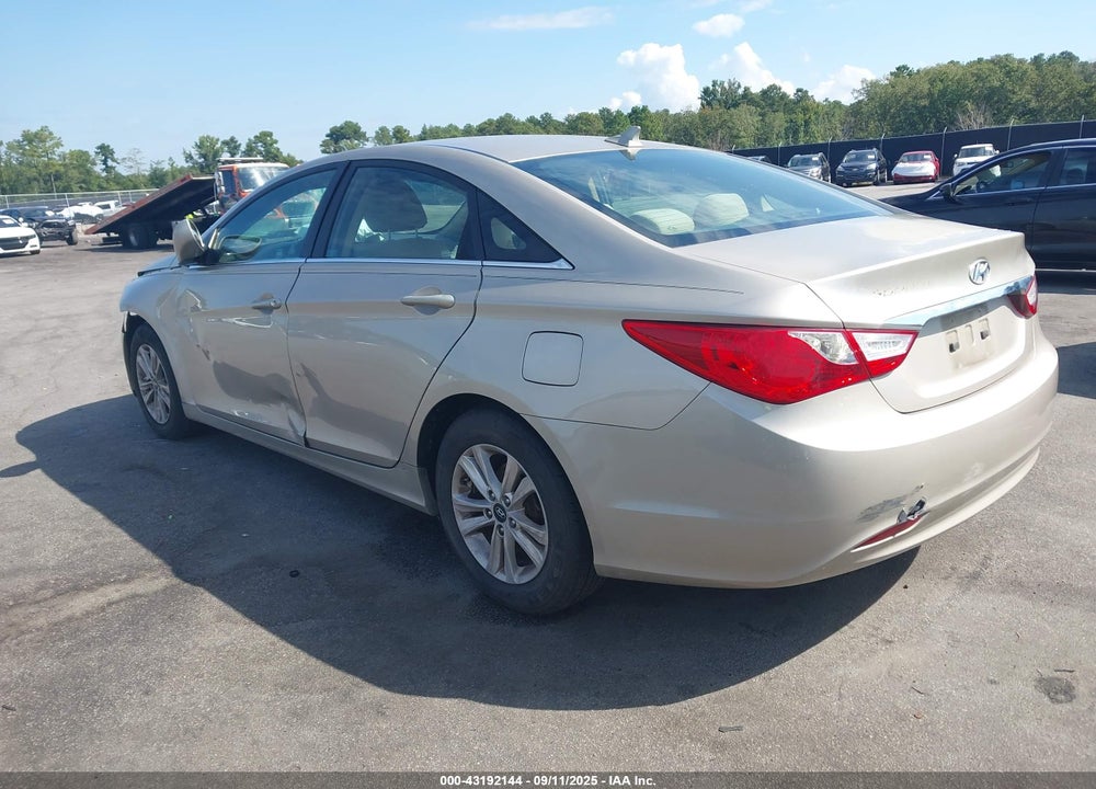 2011 HYUNDAI SONATA VIN: 5NPEB4AC4BH199849