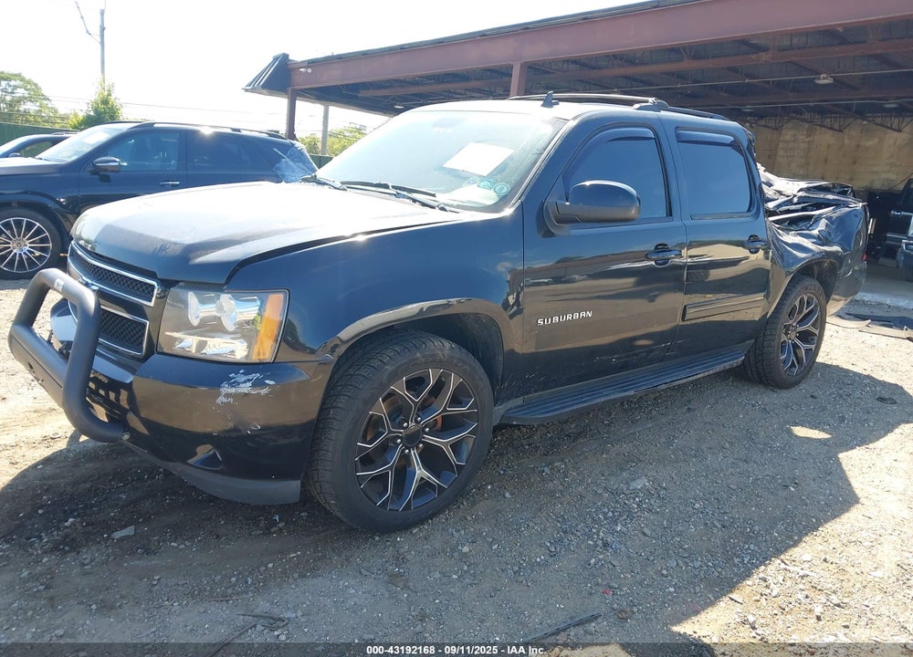 2013 CHEVROLET SUBURBAN 1500 VIN: 1GNSKJE78DR167388
