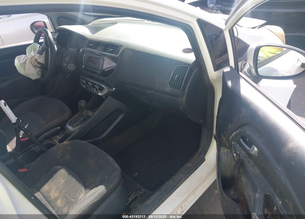 2016 KIA RIO LX VIN: KNADM4A31G6554836